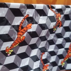 Disney Pooh Friend  Running/Hopping Tiger Mens Tie